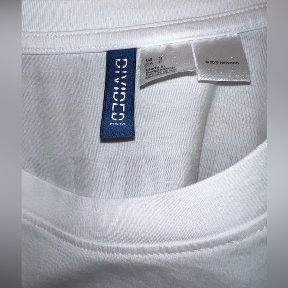 H&M Kurt Cobain Nirvana Long-Sleeve T-Shit w/Quote - Picture 3 of 3